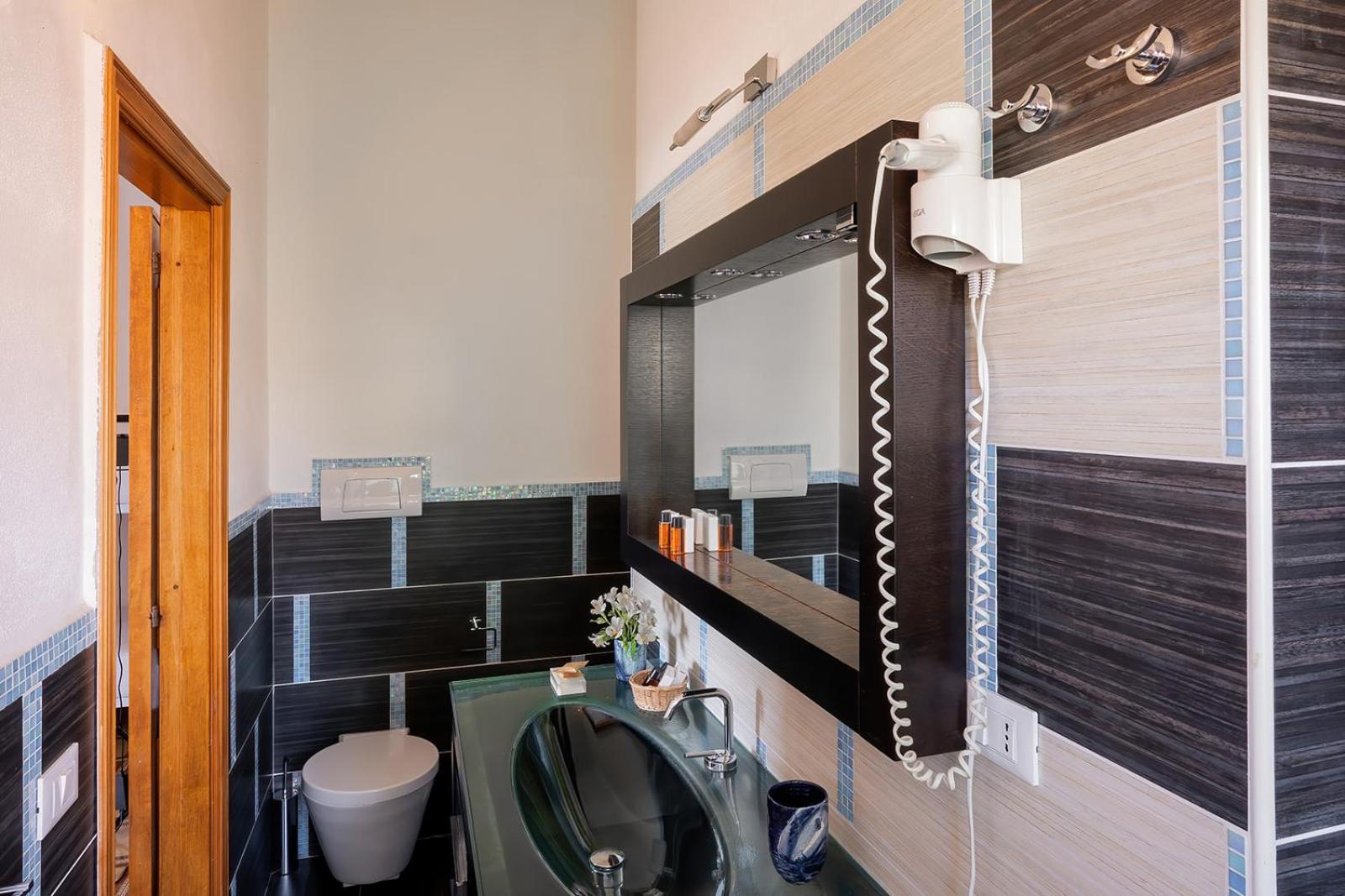 Hotel Su Barchile 오로세 외부 사진